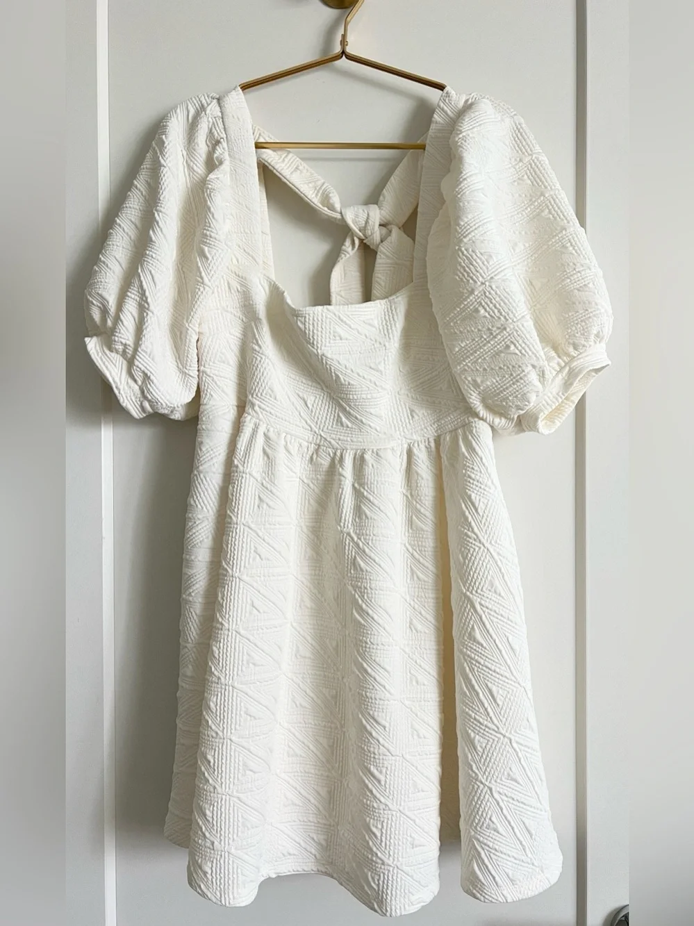 Free People Violet Baby Doll Mini Dress White Puff Sleeve Open Back Small NWOT